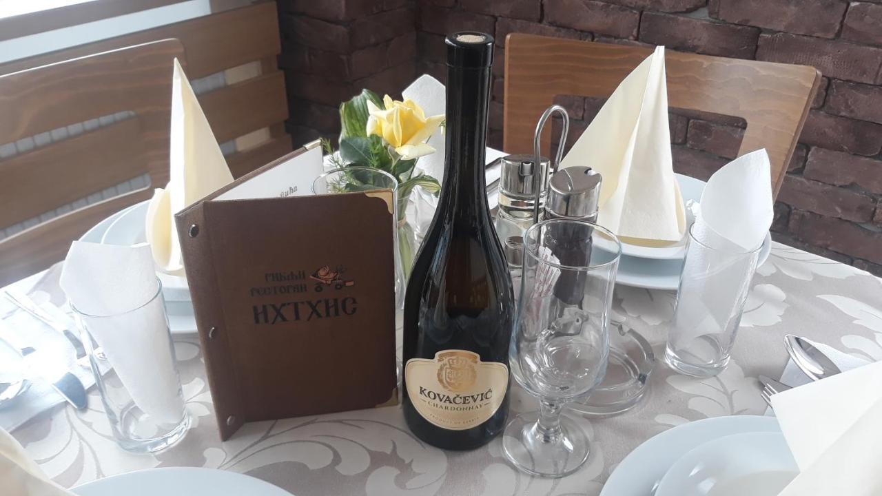 Prenociste I Restoran Ihthis Bajina Basta Eksteriør bilde