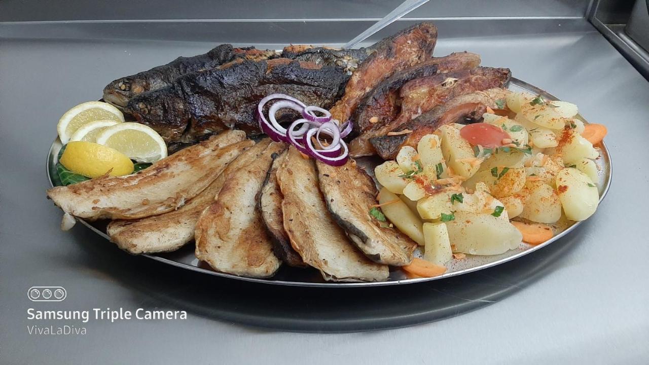 Prenociste I Restoran Ihthis Bajina Basta Eksteriør bilde